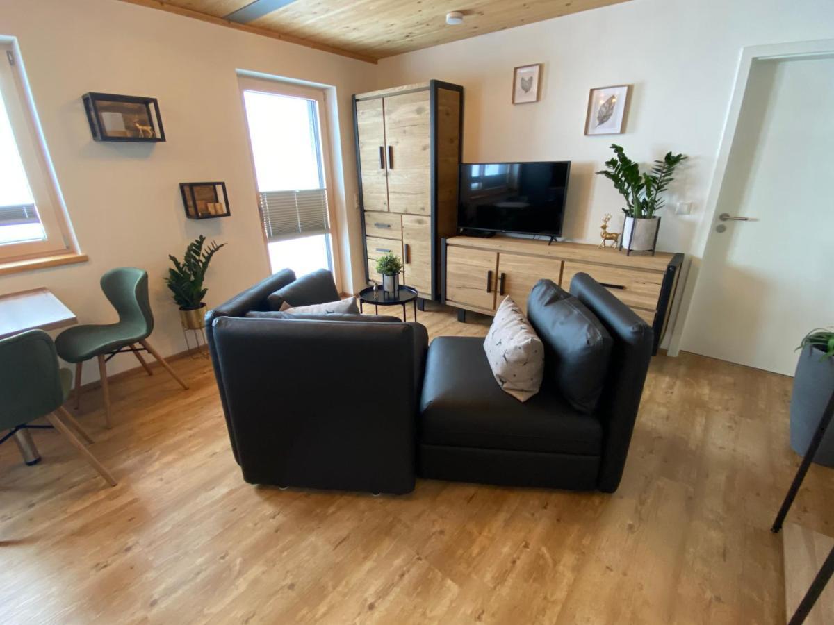 Ferienwohnung Mit Eigenem Garten Und Bergblick オイ・ミッテルベルグ エクステリア 写真